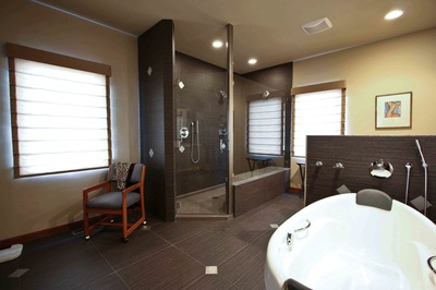 Contemporary Baths Gallery project photo 13