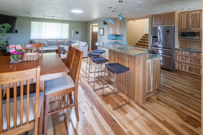 Transitional Wood Finishes Gallery project photo 11