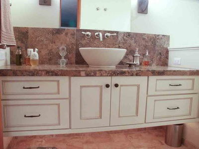 Transitional Baths Gallery project photo 23