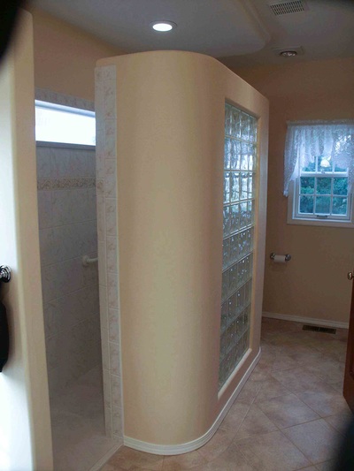 Transitional Baths Gallery project photo 35