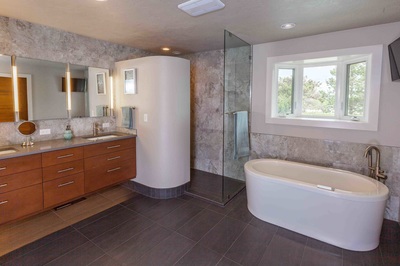 Contemporary Baths Gallery project photo 18