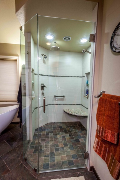 Showers Gallery project photo 6