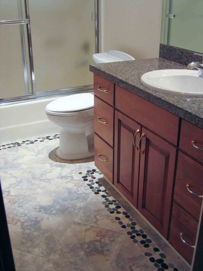 Bath Vanities and Storage Gallery project photo 2