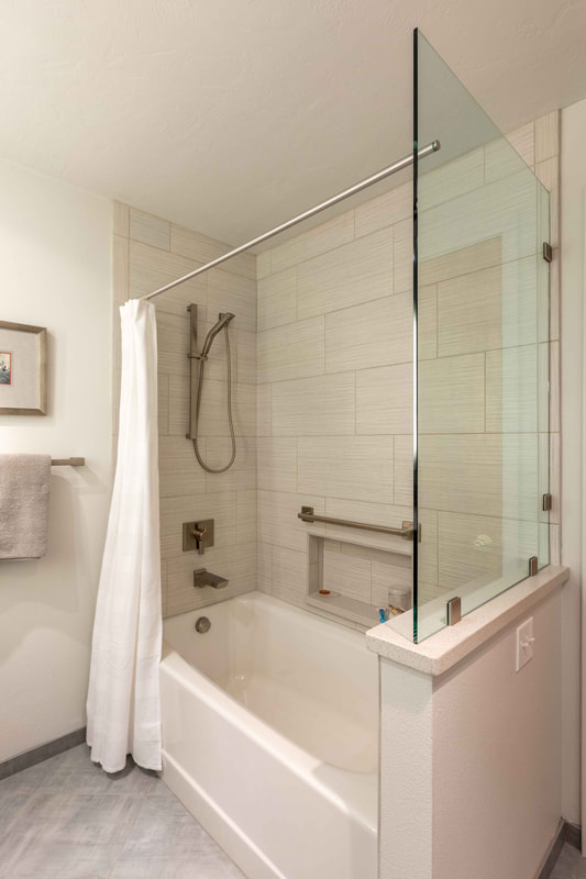 Contemporary Baths Gallery project photo 23
