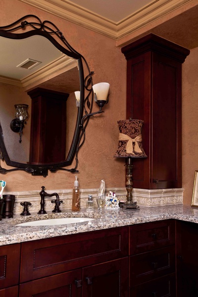 Bath Vanities and Storage Gallery project photo 5