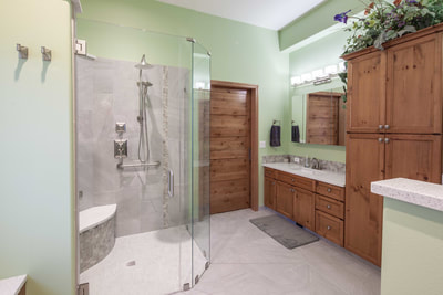 Transitional Baths Gallery project photo 5