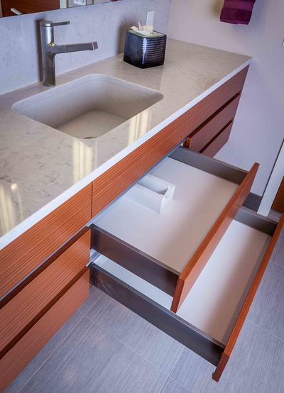 Bath Vanities and Storage Gallery project photo 8