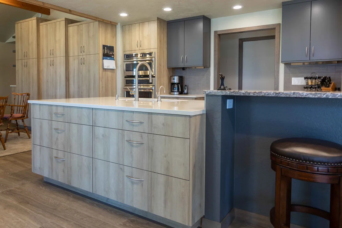 Goodbye, Kitchen Carpet kitchen detail photo 2