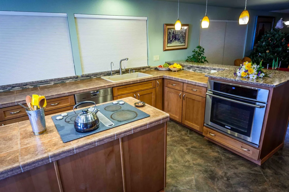 River View Kitchen Remodel and Reface kitchen remodel in Benton City, WA