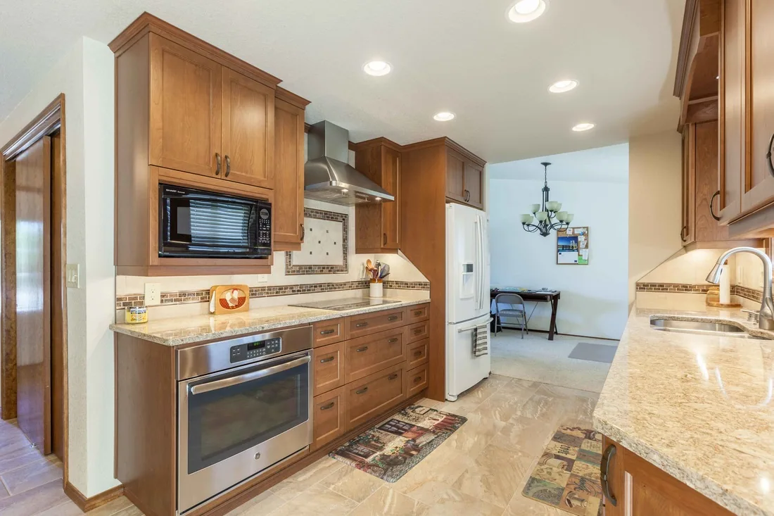 Small Kitchen Goes Big kitchen remodel in Kennewick, WA