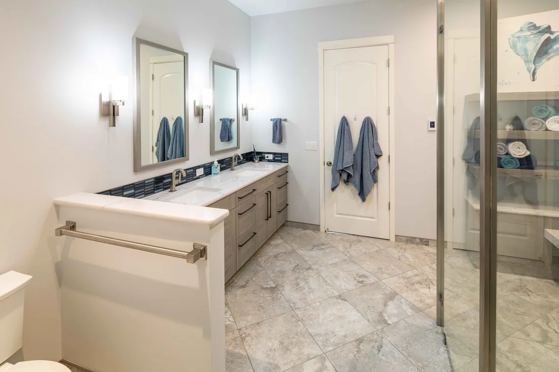 Townhouse Bath Update bathroom detail photo 1